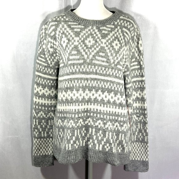 NWT Cupcakes & Cashmere Soft & Cozy Light Gray & White Print Sweater Sz … - Picture 2 of 8